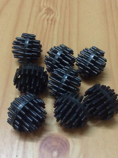 Giá Thể Vi Sinh Dạng Cầu Gai D25 ( Đen )
